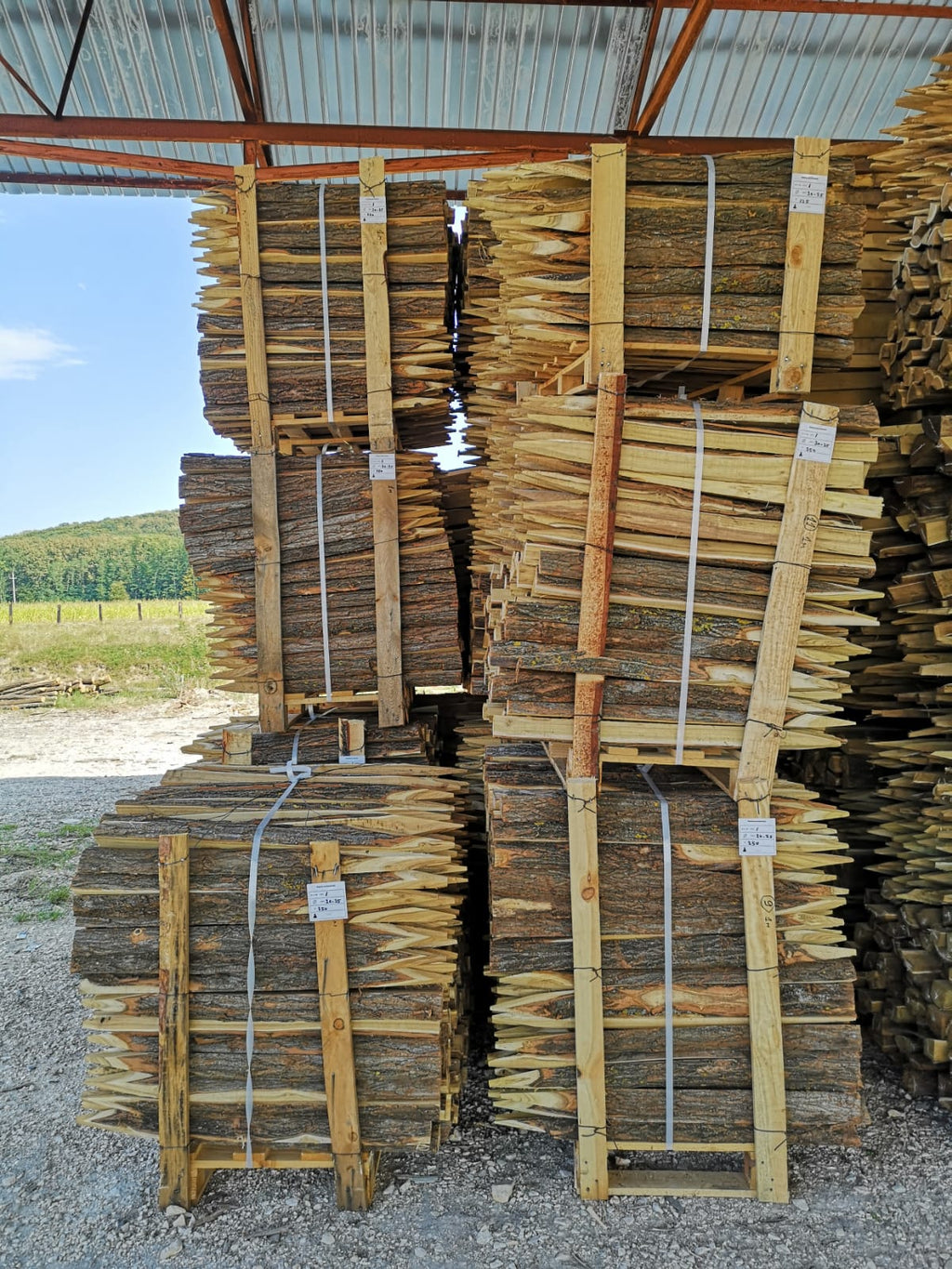 Palet stâlpi nedecojiți 1m diametru 20-25cm